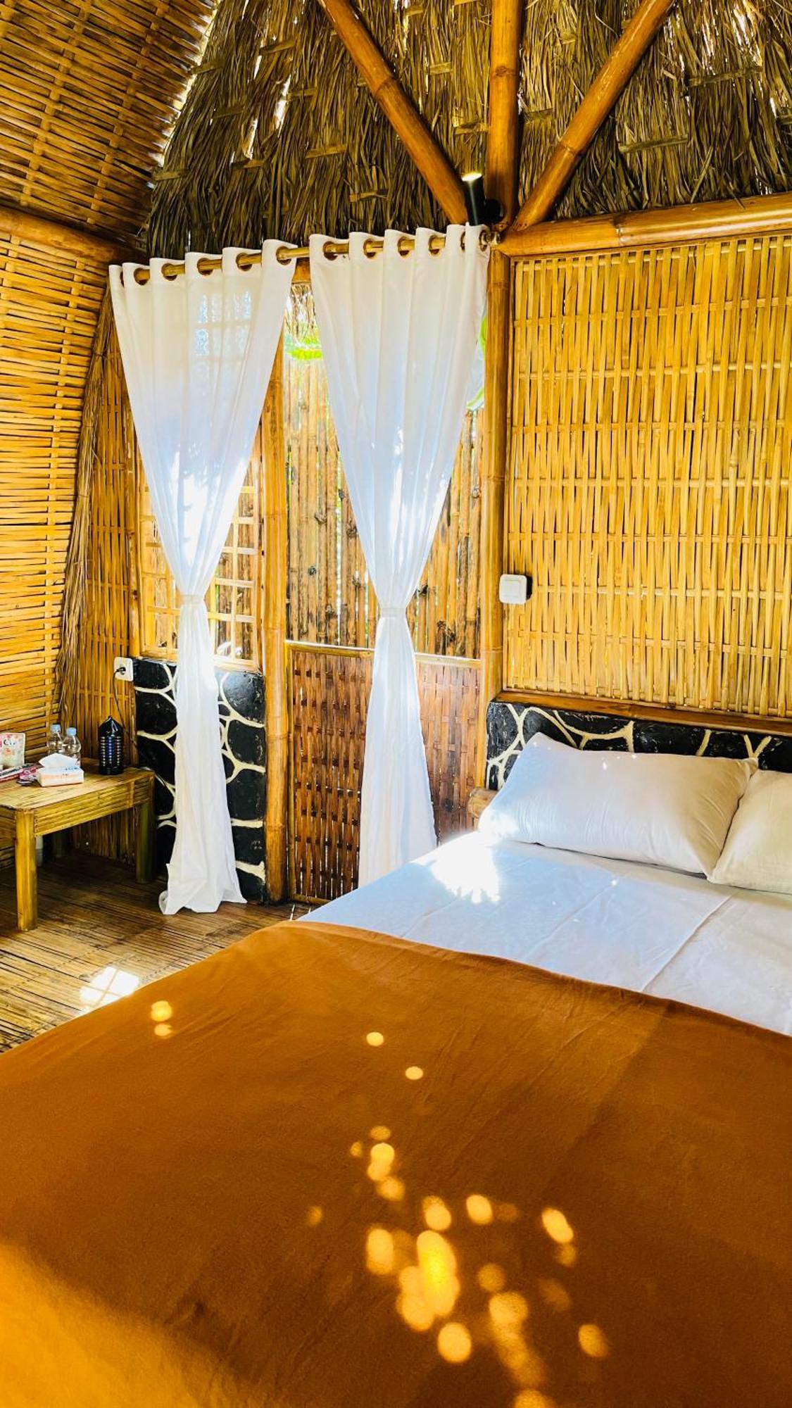 El Bamboo Guesthouse Jambu  Extérieur photo