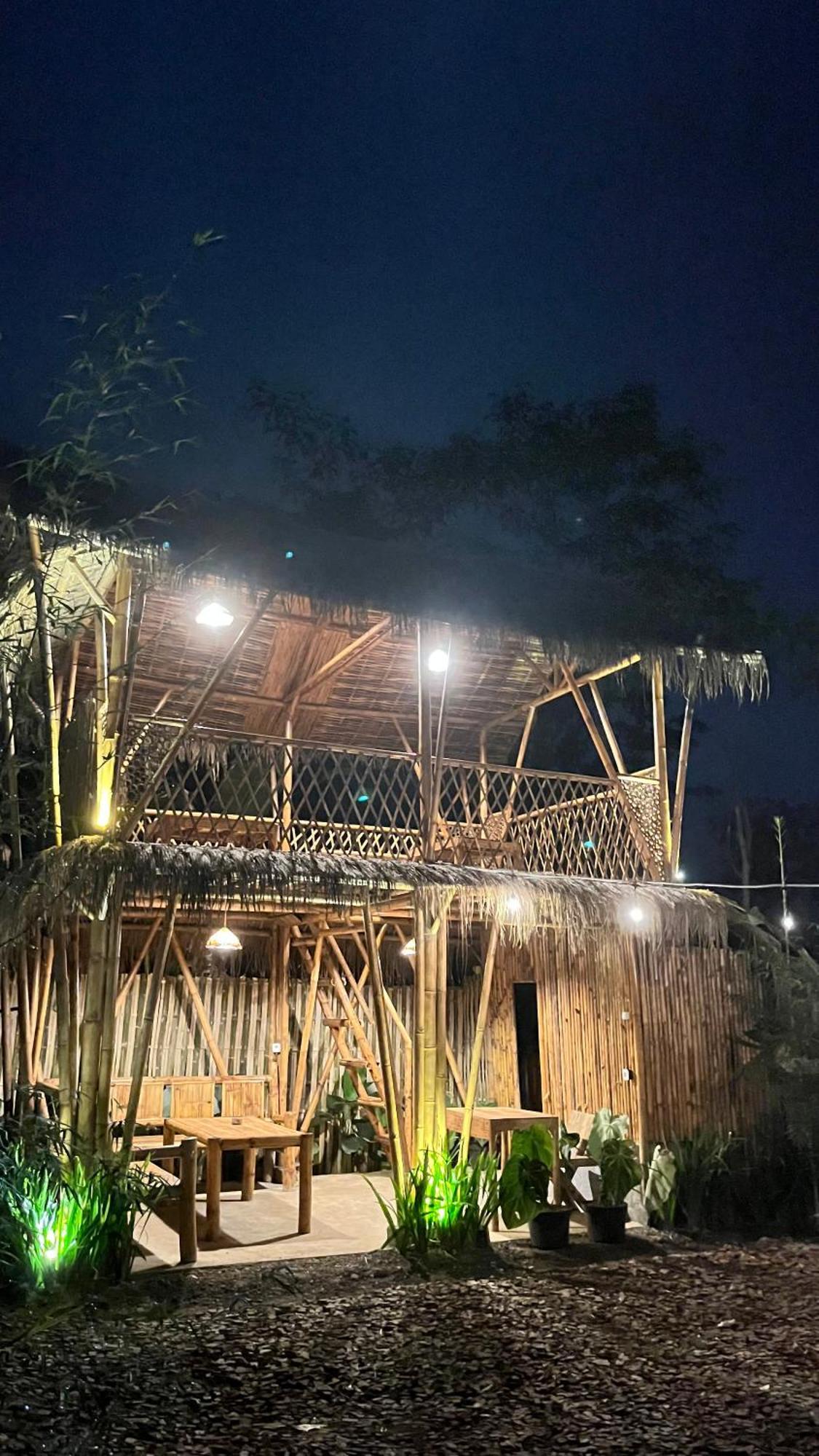 El Bamboo Guesthouse Jambu  Extérieur photo